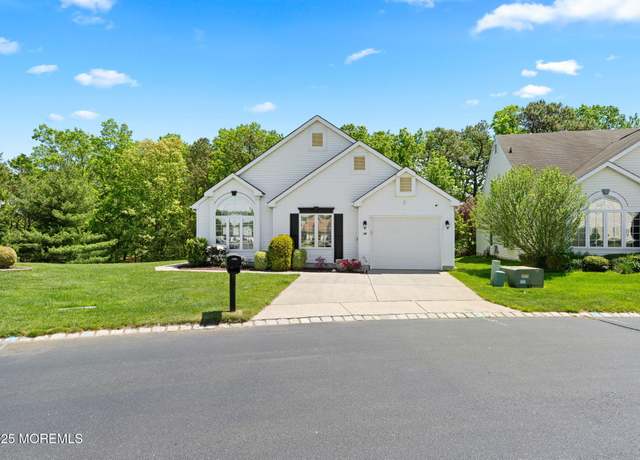 Property at 19 Dexter Ln, Jackson, NJ 08527, 2 beds, 2 baths