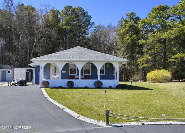 Property at 2137 Hovsons Blvd, Toms River, NJ 08753, 2 beds, 1 bath