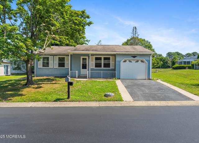 Property at 15 Apple Ln #72, Whiting, NJ 08759, 2 beds, 1 bath