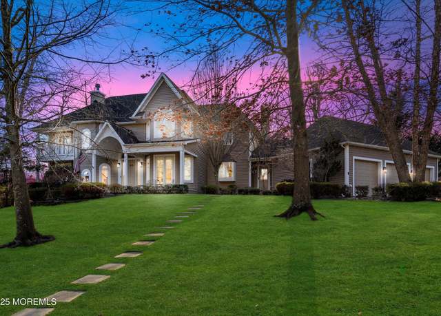 Property at 618 Turkey Point Rd, Brick, NJ 08724, 5 beds, 4.5 baths