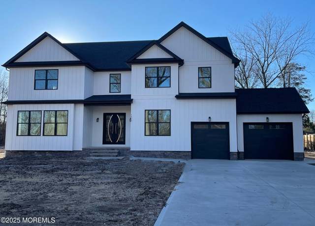 Property at 1660 N Bay Ave, Toms River, NJ 08753, 6 beds, 4.5 baths