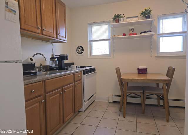 Property at 31 Juniper Ln Unit A, Eatontown, NJ 07724, 1 bath