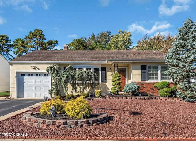 Property at 266 Westbrook Dr, Toms River, NJ 08757, 2 beds, 2 baths