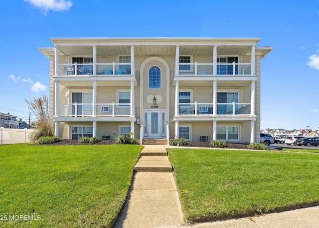 Property at 809 Ocean Ave #12, Avon-by-the-sea, NJ 07717, 1 bed, 1 bath