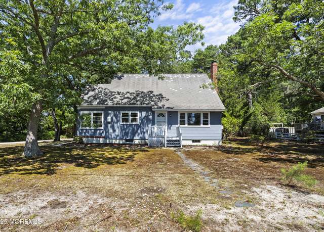 Property at 200 Burr Ext St, Barnegat, NJ 08005, 3 beds, 1.5 baths