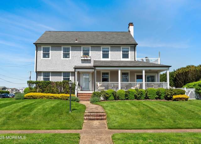 Property at 10 Howell Ave, Spring Lake, NJ 07762, 4 beds, 3.5 baths