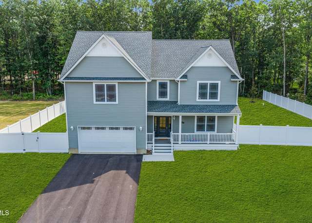 Property at 867 Woodbury Dr, Jackson, NJ 08527, 4 beds, 2.5 baths