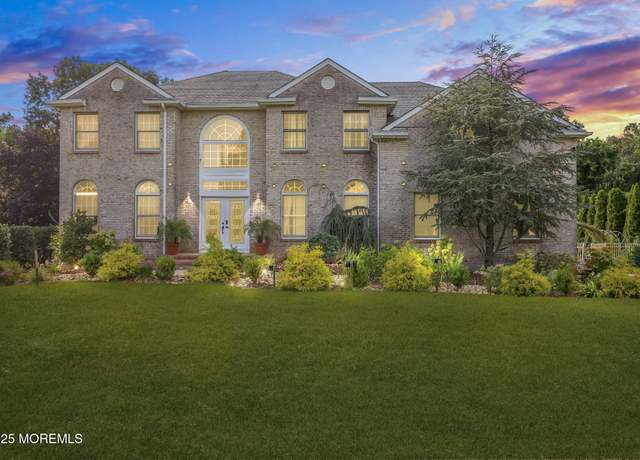 Property at 46 Overlook Dr, Jackson, NJ 08527, 4 beds, 3.5 baths