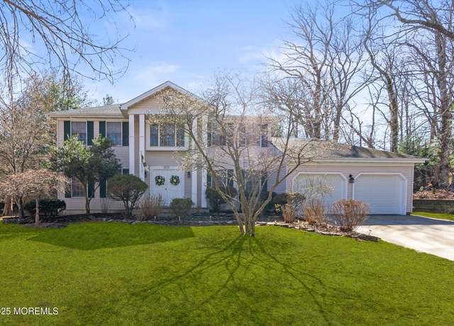 Property at 2212 Glenmere Ct, Allenwood, NJ 08720, 4 beds, 2.5 baths