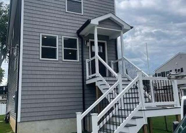 Property at 723 Monmouth Pkwy, North Middletown, NJ 07748, 3 beds, 1.5 baths