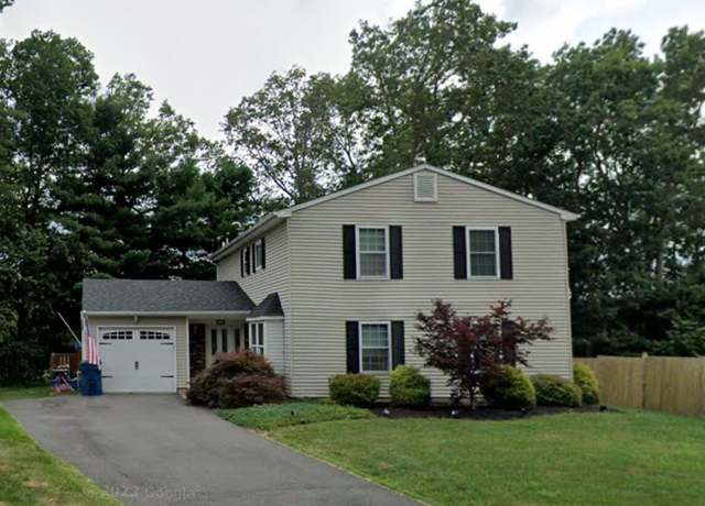 Property at 16 Silversmith Ct, Howell, NJ 07731, 4 beds, 2.5 baths