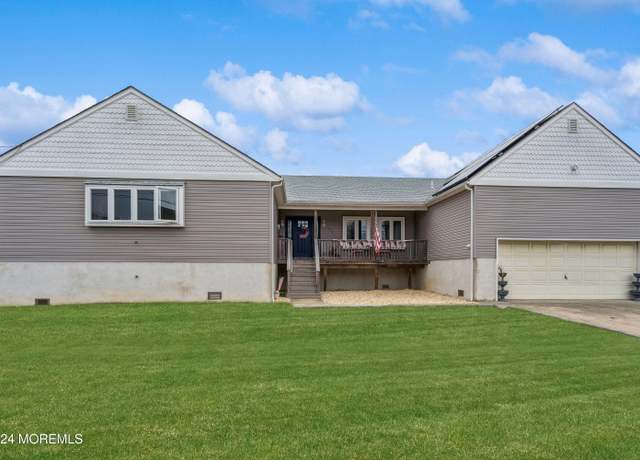 Property at 903 Shenandoah Dr, Forked River, NJ 08731, 3 beds, 2.5 baths