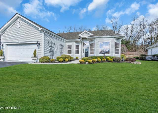 Property at 2568 Curriers Pl, Manasquan, NJ 08736, 2 beds, 2.5 baths