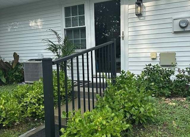 Property at 829 D Balmoral Ct, Lakewood, NJ 08701, 1 bed, 1 bath