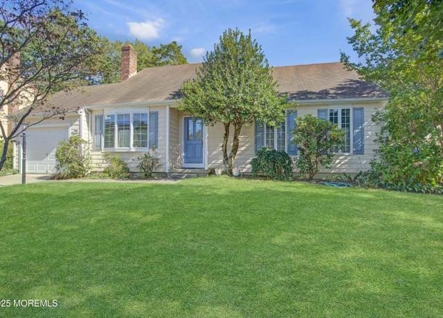 Property at 340 Ashford Rd, Toms River, NJ 08755, 4 beds, 2 baths
