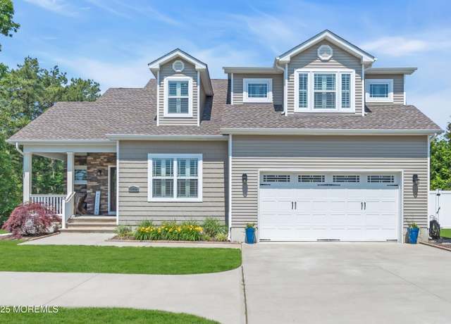 Property at 342 Old Squan Rd, Brick, NJ 08724, 5 beds, 3 baths