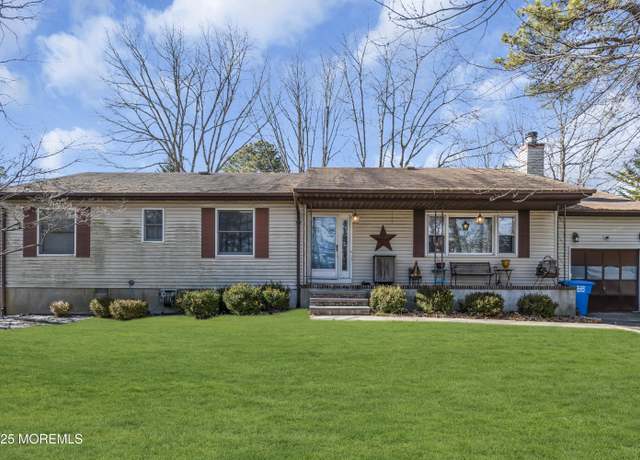 Property at 510 Cedar Swamp Rd, Jackson, NJ 08527, 3 beds, 2 baths