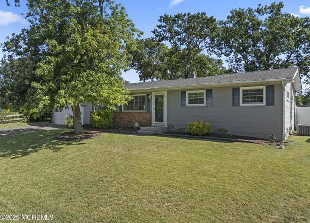 Property at 533 Pennsylvania Ave, Brick, NJ 08724, 3 beds, 1 bath