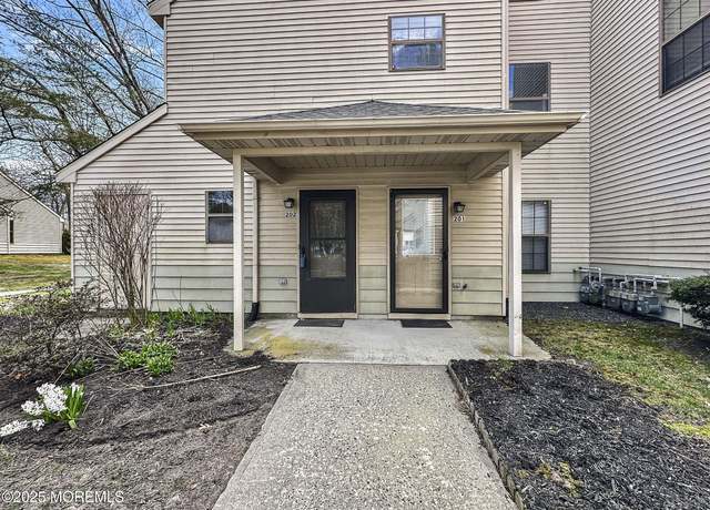 Property at 202 Pine Meadow Ct, Jackson, NJ 08527, 1 bed, 1 bath