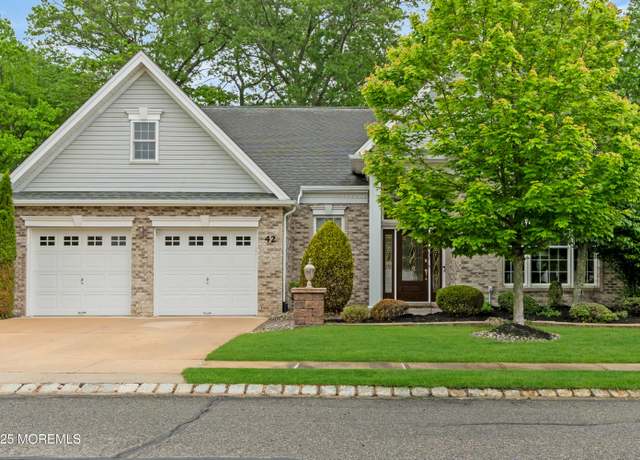 Property at 42 Dunberry Dr, Freehold, NJ 07728, 2 beds, 2 baths