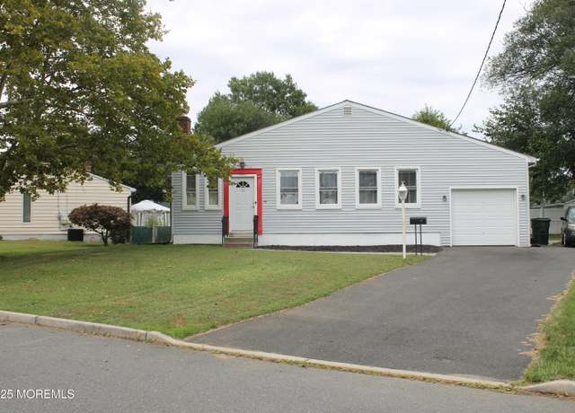 Property at 11 Lammers St, Hazlet, NJ 07730, 3 beds, 1.5 baths
