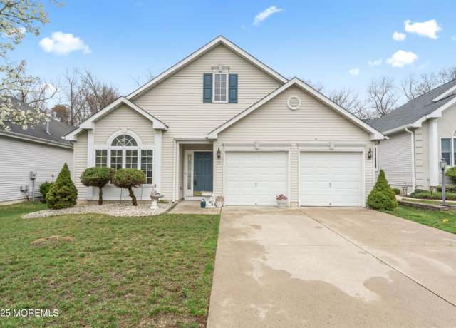 Property at 39 Spyglass Dr, Jackson, NJ 08527, 2 beds, 2 baths
