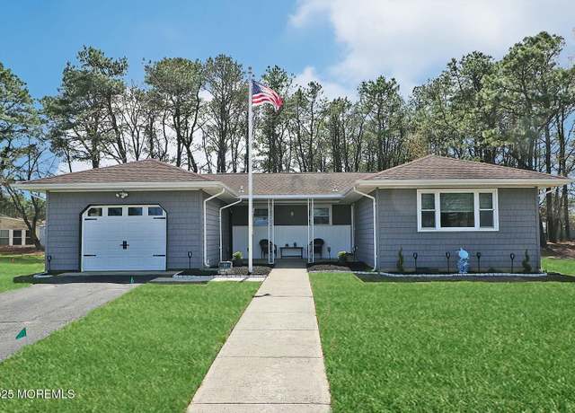 Property at 14 Wakan Ct, Toms River, NJ 08757, 2 beds, 2 baths