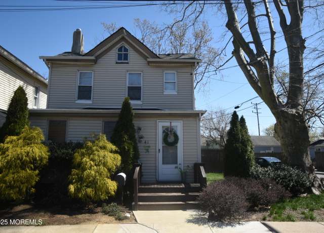 Property at 41 Fulton St, Keyport, NJ 07735, 3 beds, 1.5 baths