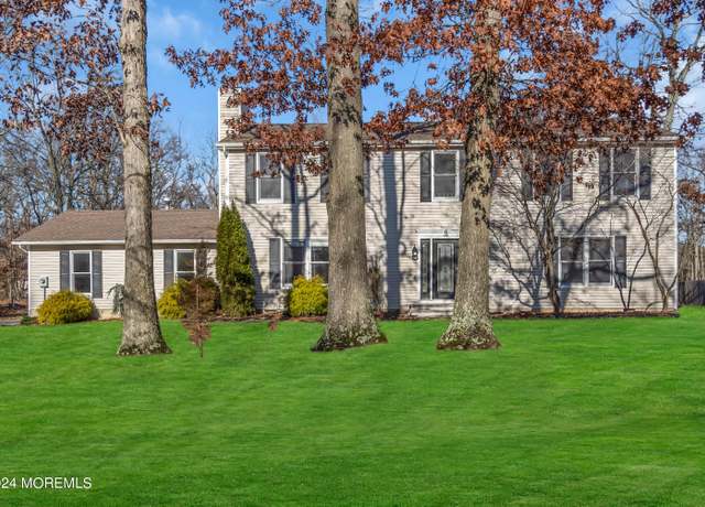 Property at 6 Afton Rd, Jackson, NJ 08527, 5 beds, 3.5 baths