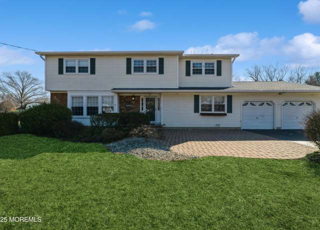 Property at 40 Lutea Ter, Freehold, NJ 07728, 5 beds, 2.5 baths