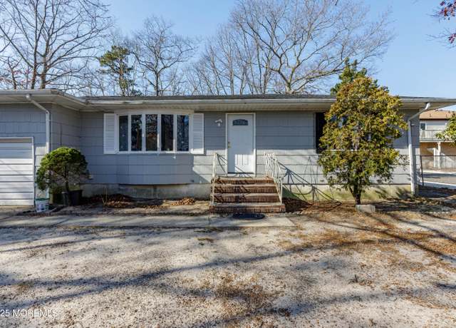Property at 405 Adolphus St, Forked River, NJ 08731, 2 beds, 1 bath