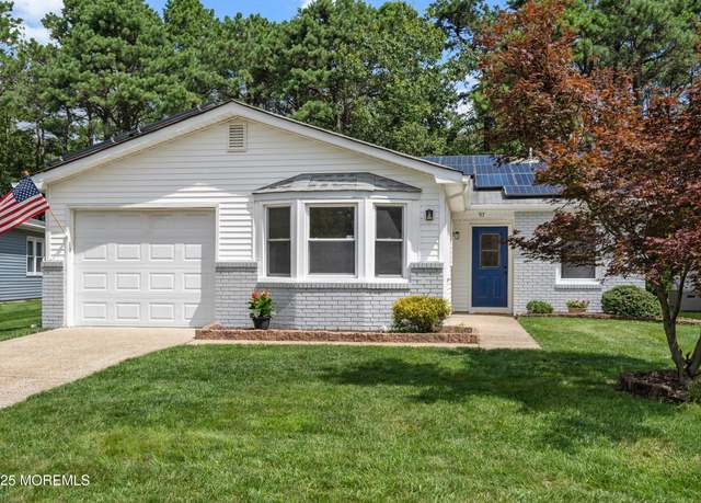 Property at 97 Yorkwood Dr, Brick, NJ 08723, 2 beds, 2 baths