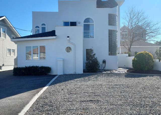Property at 1322 Ocean Ave, Point Pleasant Beach, NJ 08742, 5 beds, 3 baths