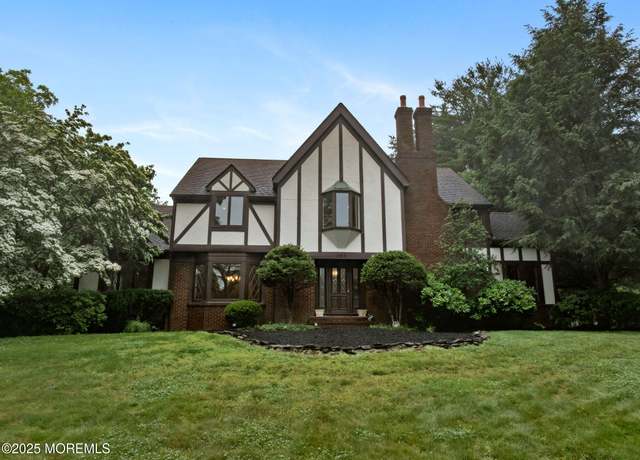 Property at 245 Borden Rd, Middletown, NJ 07748, 5 beds, 4.5 baths