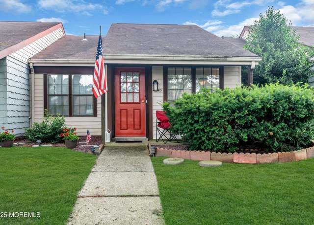 Property at 453D Chesterfield Ct, Manchester, NJ 08759, 2 beds, 1 bath