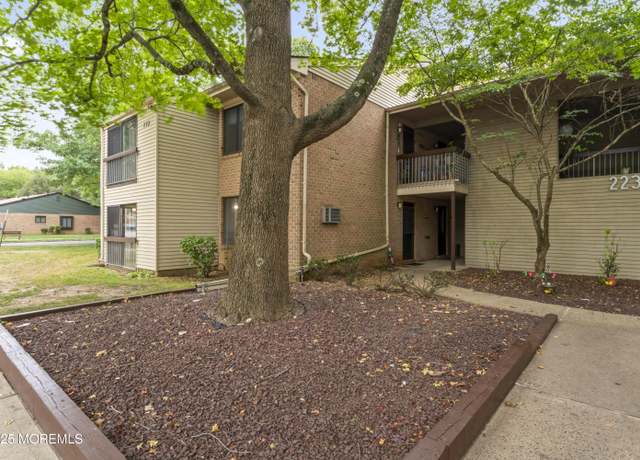 Property at 223 Medford Ct Unit A, Manalapan, NJ 07726, 2 beds, 2 baths