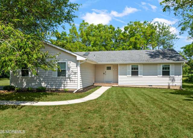 Property at 1667 Old Freehold Rd, Toms River, NJ 08755, 3 beds, 2 baths