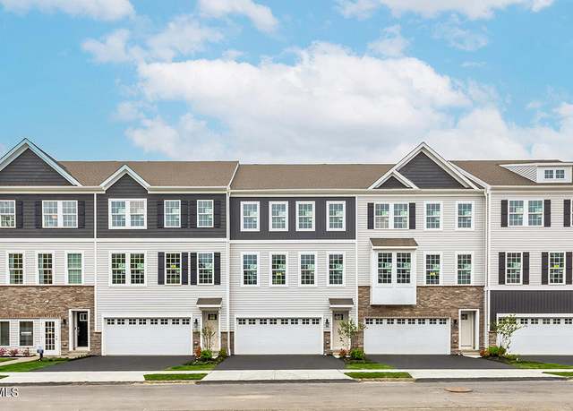 Property at 149 Wembley Way, Tinton Falls, NJ 07753, 3 beds, 2.5 baths