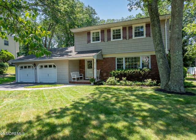 Property at 11 Woodmere Dr, Eatontown, NJ 07724, 4 beds, 2.5 baths