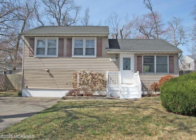Property at 62 Catalina Dr, Brick, NJ 08723, 3 beds, 2 baths