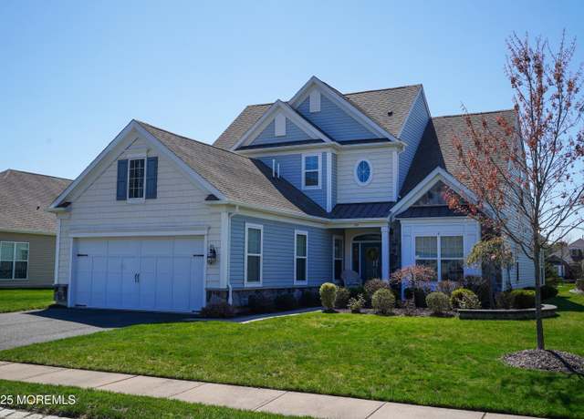 Property at 60 E Bosworth Blvd, Farmingdale, NJ 07727, 3 beds, 2.5 baths