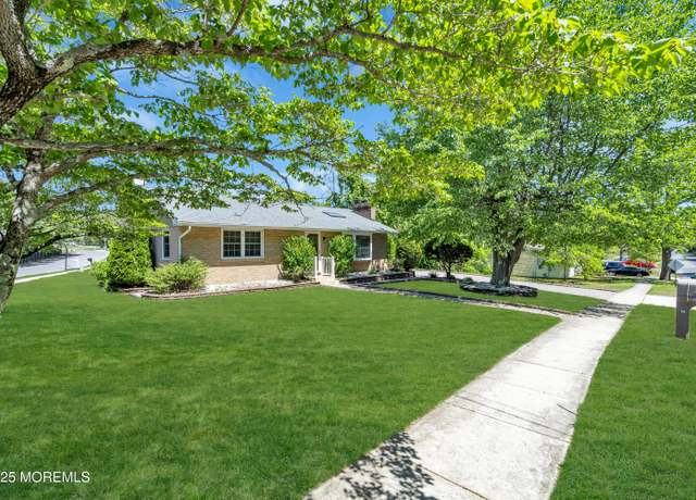 Property at 90 Burr St, Barnegat, NJ 08005, 2 beds, 1 bath