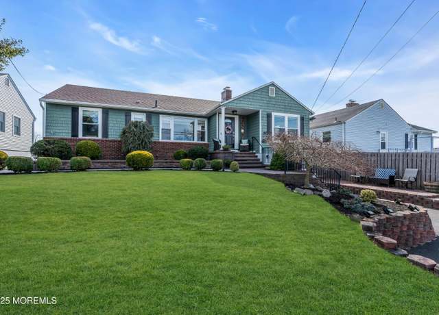 Property at 1426 Northstream Pkwy, Point Pleasant, NJ 08742, 4 beds, 3 baths