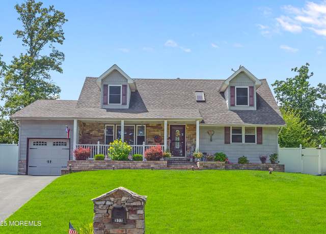 Property at 977 Stafford Dr, Toms River, NJ 08753, 4 beds, 2 baths