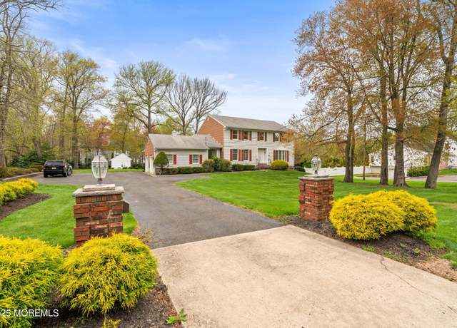 Property at 36 New Monmouth Rd, Middletown, NJ 07748, 4 beds, 2.5 baths