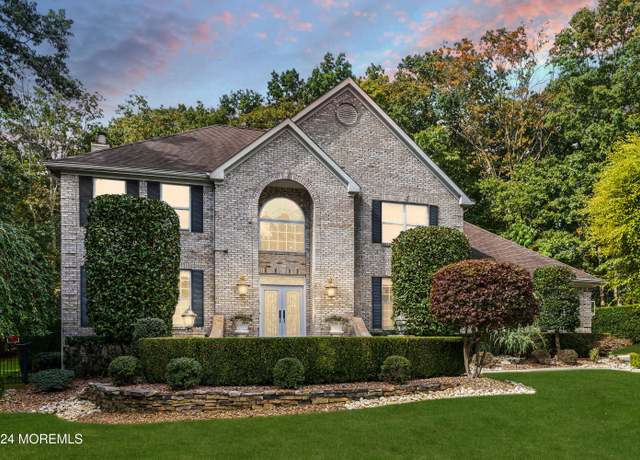Property at 220 Sunnyside Dr, Marlboro, NJ 07746, 5 beds, 4 baths