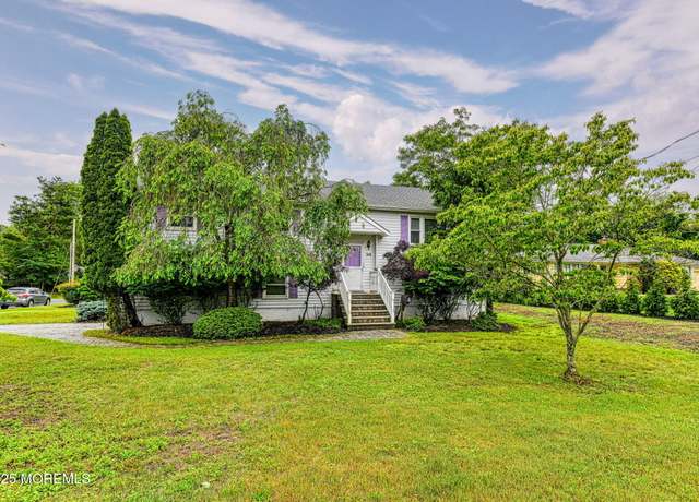 Property at 610 W Park Ave, Oakhurst, NJ 07755, 4 beds, 2.5 baths
