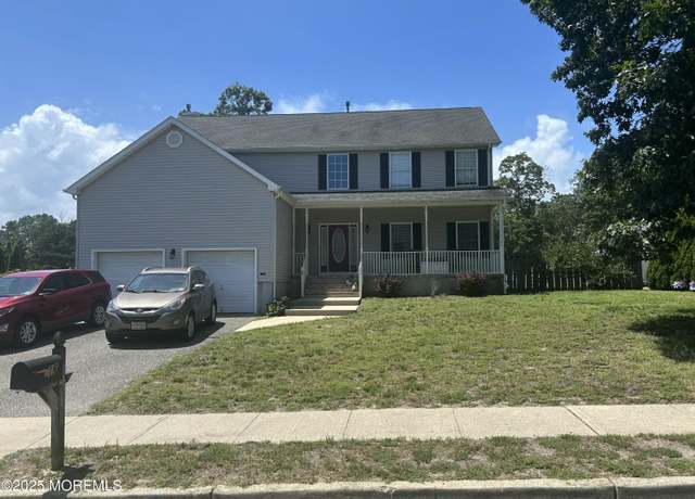 Property at 16 Aarons Way, Brick, NJ 08723, 4 beds, 3 baths