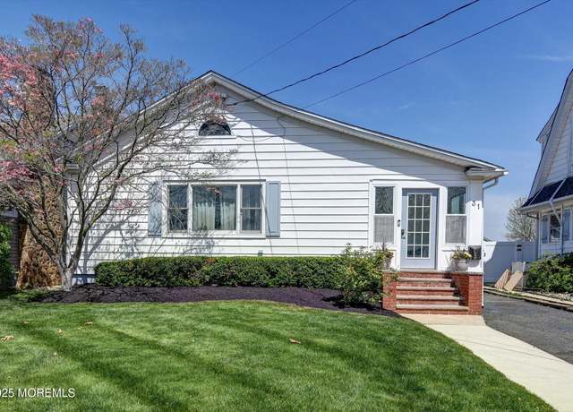 Property at 31 Sherman Ave, West Long Branch, NJ 07764, 2 beds, 2 baths