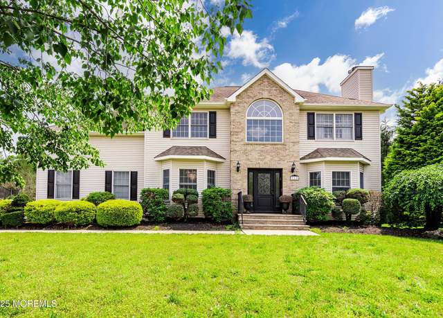 Property at 210 Rivers Glen Ter, Toms River, NJ 08755, 4 beds, 4.5 baths